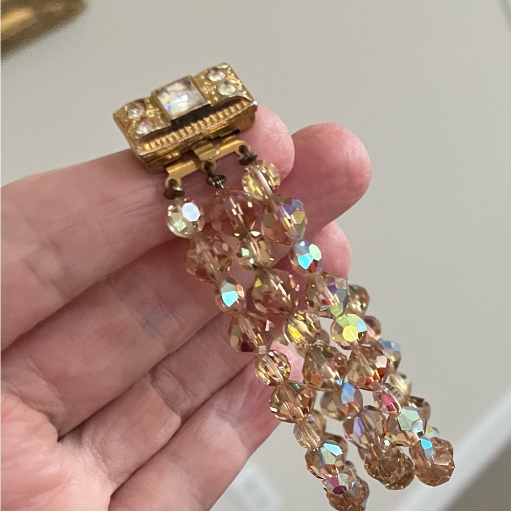 ELEGANT FACETED CRYSTAL TRIPLE STRAND BRACELET VINTAGE!